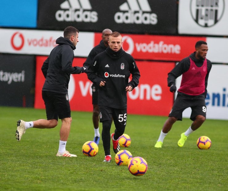 Beşiktaş, hazırlıklara başladı