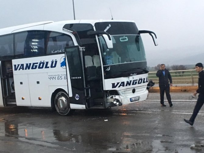 Kahramanmaraş’ta zincirleme kaza: 4 yaralı