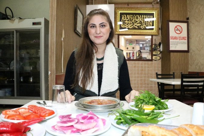 Kışın içilen Maraş paçası şifa kaynağı oldu