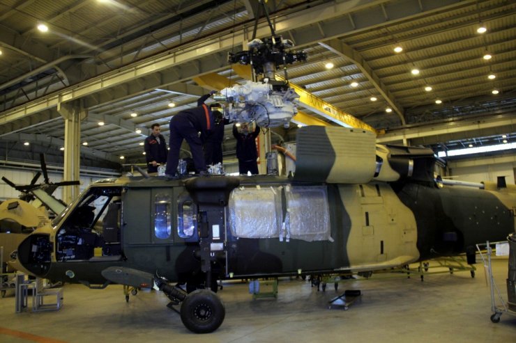 Askeri helikopterler uzman kişilerce yerli ve milli imkanlarla yapılıyor