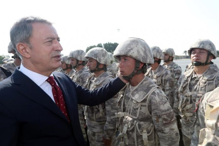Hulusi Akar: Hedef  doğu Fırat ve Münbiç