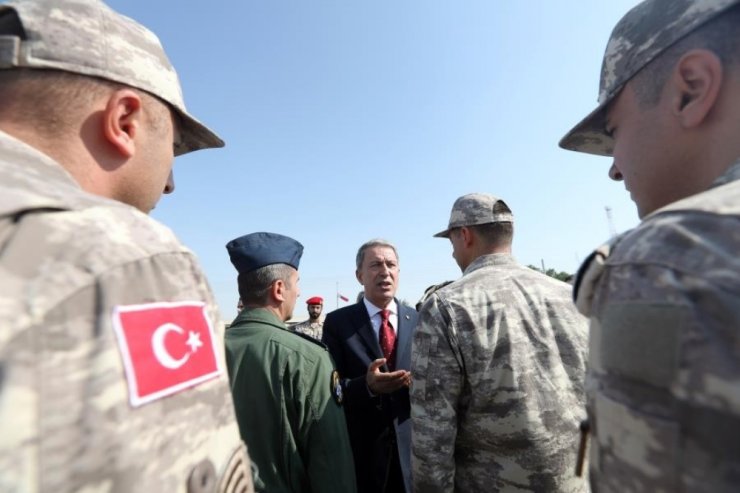 Hulusi Akar: Hedef  doğu Fırat ve Münbiç