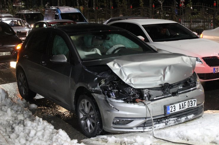 Böyle kaza görülmedi, tam 23 araç birbirine girdi