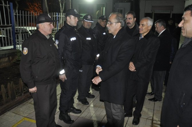 İl Emniyet Müdürü Doğan İnci yeni yılı mesai arkadaşları ile geçirdi