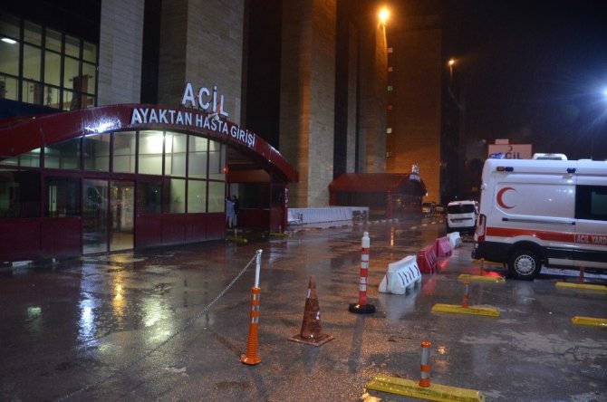 Çocuklar bir kez daha ateşle oyun olmaz dedirtti!