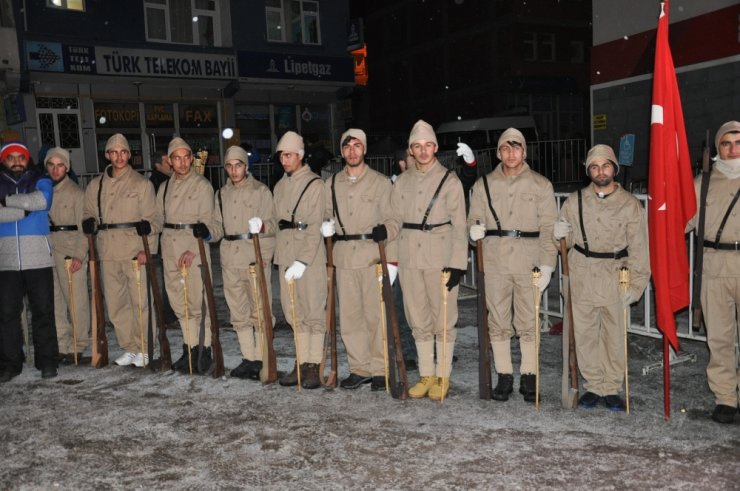 Sarıkamış şehitleri için yürüdüler