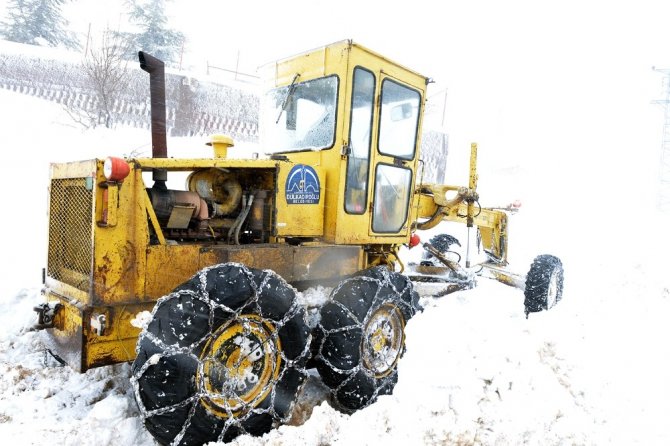 Kahramanmaraş’ta 205 mahalle yolu ulaşıma kapalı