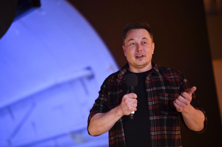 Elon Musk’tan "uçan araba" duyurusu