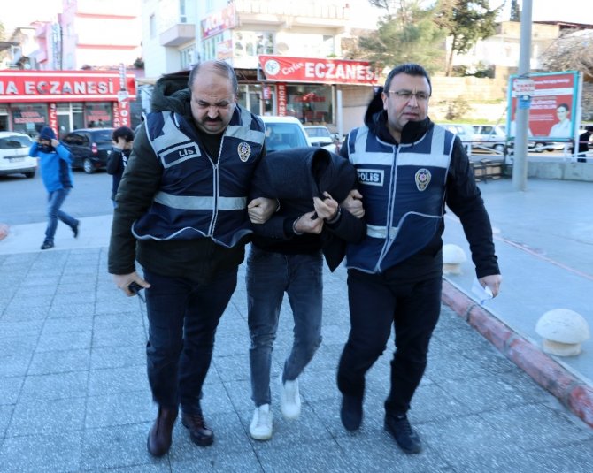 Kahramanmaraş'ta hırsız abla kardeş yakalandı