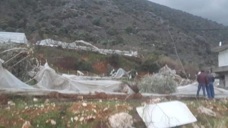 Antalya’da hortumda 5 kişi yaralandı