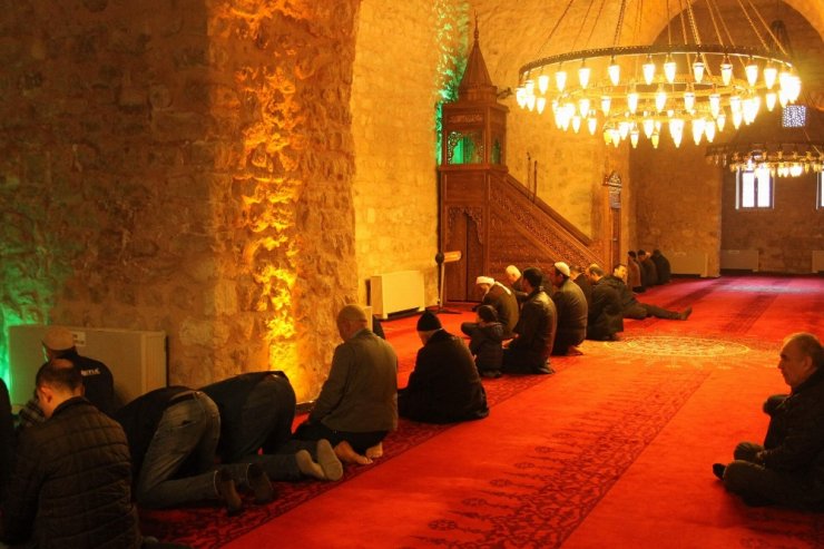 Tarihi Ulu Cami, yıllara meydan okuyor