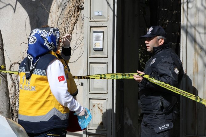 Kız isteme iddiasıyla çıkan kavgada silahlar konuştu