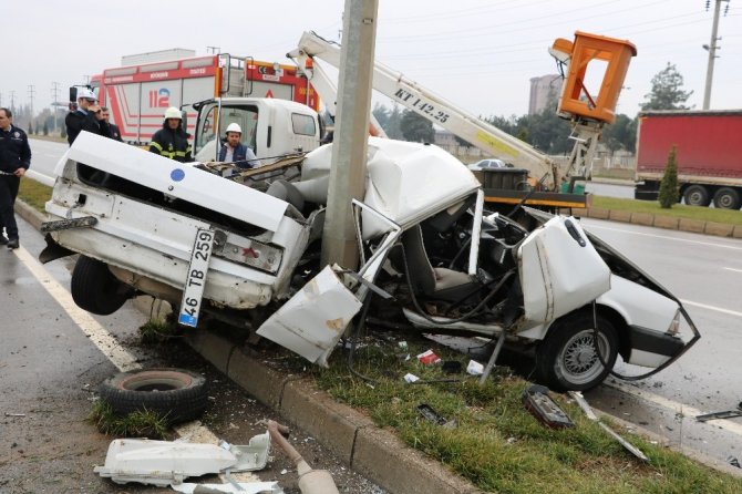 Kahramanmaraş'ta feci kazada sürücü hayatını kaybetti