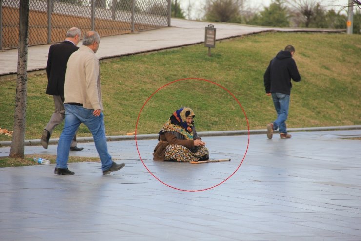 102 yaşındaki şahsın yaklaşık 80 yıldır dilendiği ortaya çıktı