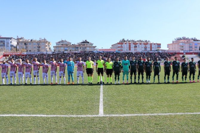 Kahramanmaraşspor zorlu mücadelenin ardından berabere kaldı