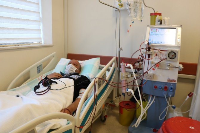 Türkoğlu diyaliz merkezinde hasta kabulüne başlandı
