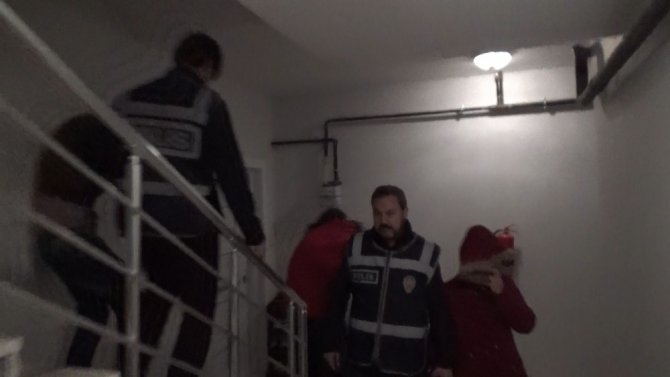 Kahramanmaraş’ta apartman dairesini fuhuş yuvasına çevirmişler