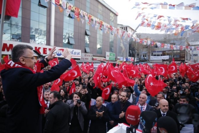 Milleti, patlıcanla, biberle korkutamazsınız