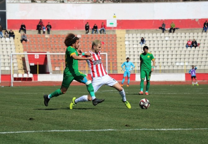 Kahramanmaraşspor kendi evinde Darıca'yı 1 golle yendi