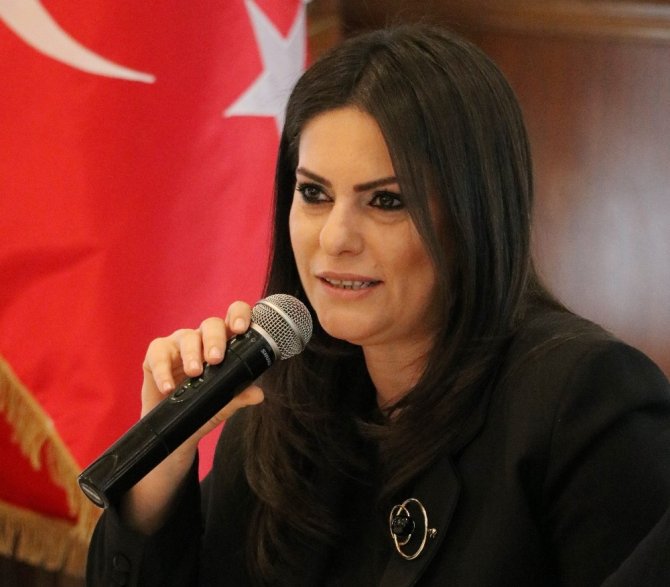 AK Parti’li Sarıeroğlu Kahramanmaraş Kadın Buluşmaları'na katıldı