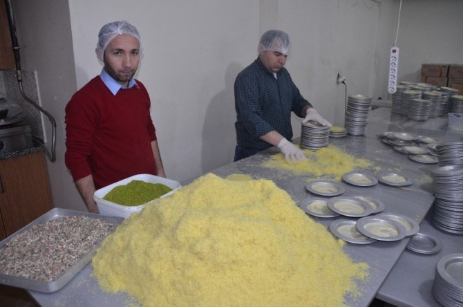 Kahramanmaraşlı Künefeci Hatay’a rakip oldu