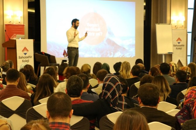 Kahramanmaraş’ta anne babalara yönelik seminer düzenlendi