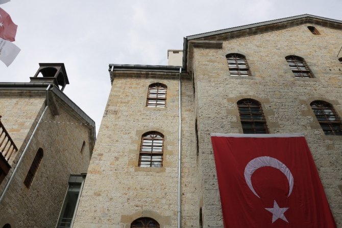 Yedi Güzel Adam Edebiyat Müzesi açıldı