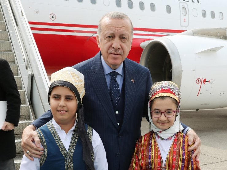 Ezan ve bayrak düşmanlarıyla sonuna kadar mücadele edeceğiz