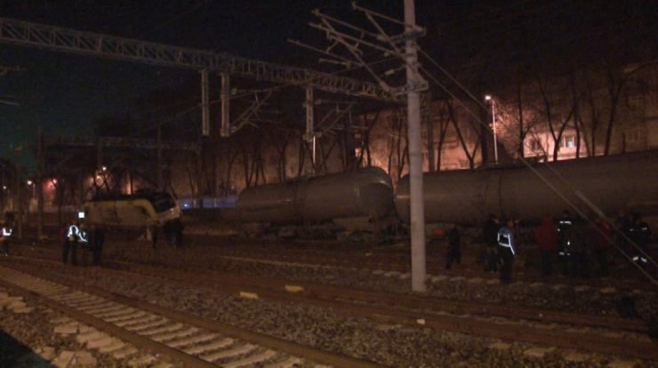 Kırıkkale'ye gitmekte olan yakıt treni raydan çıktı