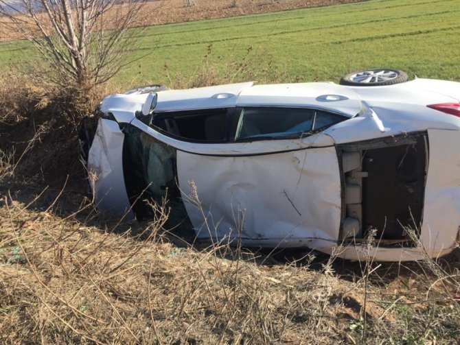 Kahramanmaraş’ta otomobil sulama kanalına düştü