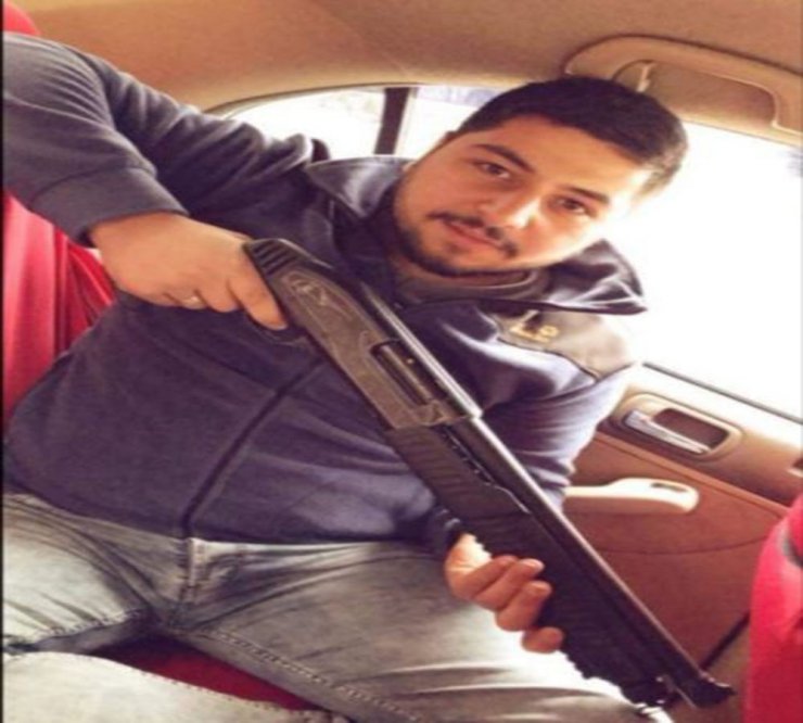 Öldürdüğü eşinin cesediyle tur attı