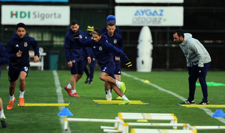 Fenerbahçe eksik çalıştı