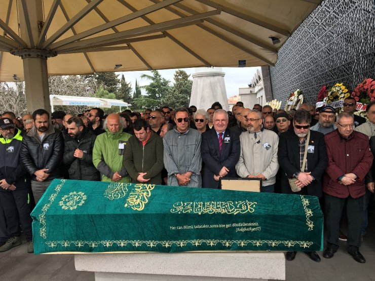 Usta oyuncu Ümit Yesin son yolculuğuna uğurlandı