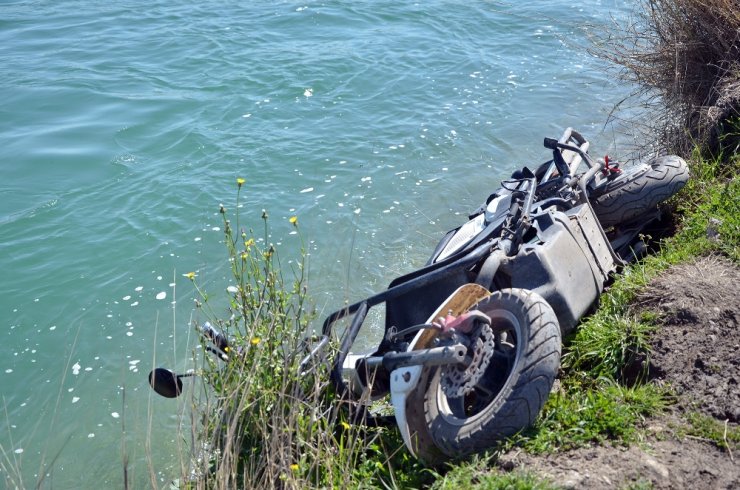 Oğlunu kurtardı kendi kayboldu