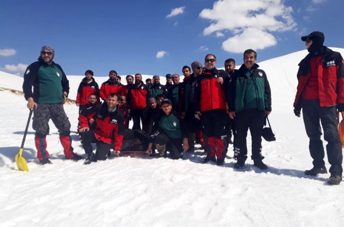 Kahramanmaraş’ta nefes kesen çığ tatbikatı yapıldı