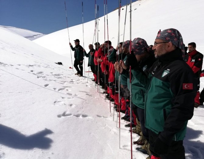 Kahramanmaraş’ta nefes kesen çığ tatbikatı yapıldı