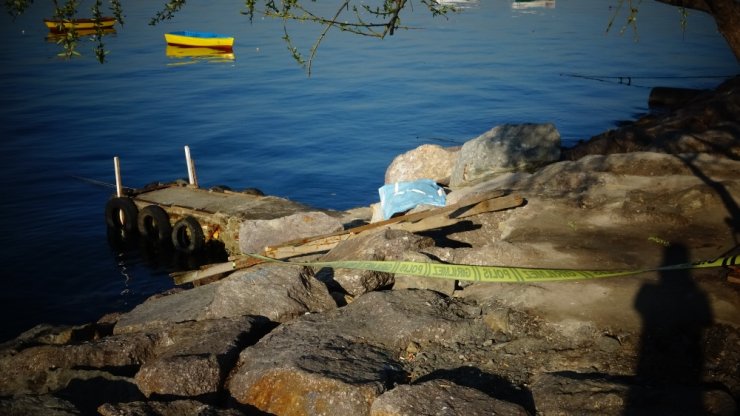 Sahilde erkek cesedi bulundu