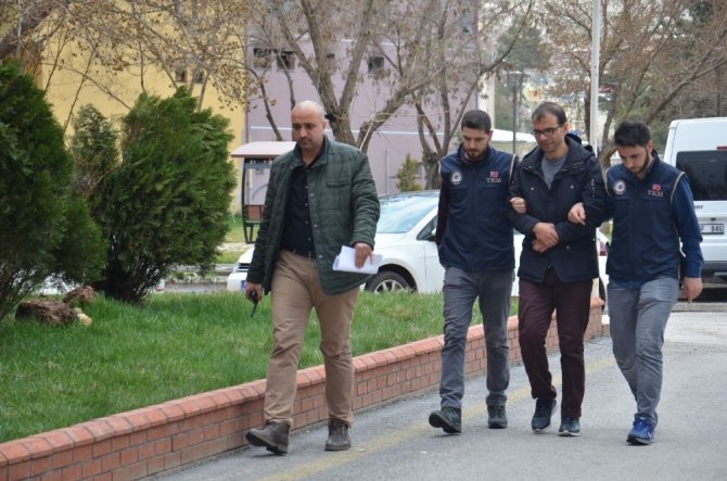 FETÖ’nün aranan mahrem imamı Elbistan'da yakalandı