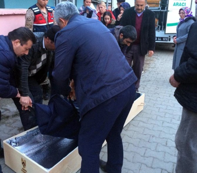 Elbistan'da yalnız yaşayan kadın evinde ölü bulundu