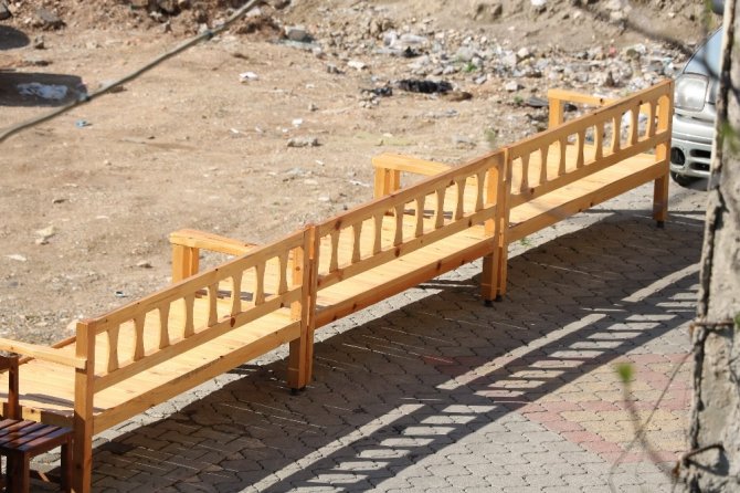 Kahramanmaraş’ta havaların ısınmasıyla sedir telaşı başladı