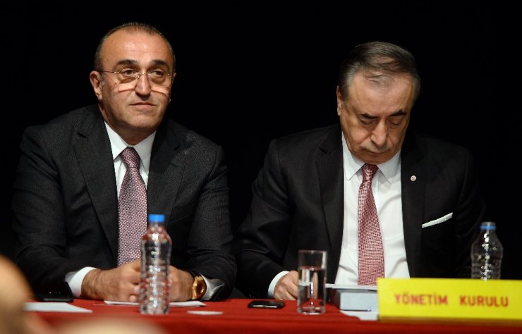 Galatasaray Nisan ayı divanı başladı