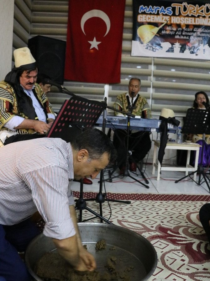 Kahramanmaraş'ta girişimci kadın kebapçıdan türkü gecesi