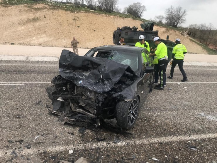 Katliam gibi kaza: 4 ölü, 5 yaralı