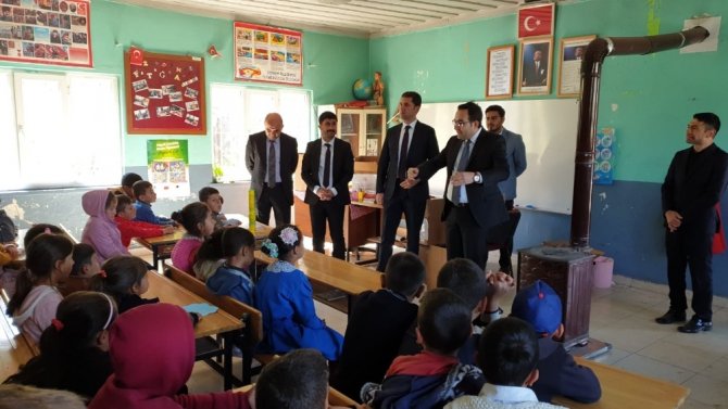 Bu kolilerde tebessüm var