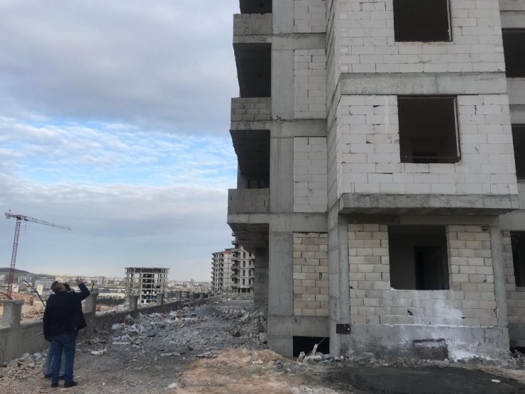 İki genç kızın intihar girişiminde ’mavi balina’ iddiası