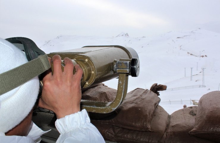 Hain saldırılara karşı eller tetikte