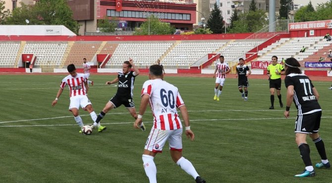 Kahramanmaraşspor zorlu mücadelenin ardından 5-2 mağlup oldu
