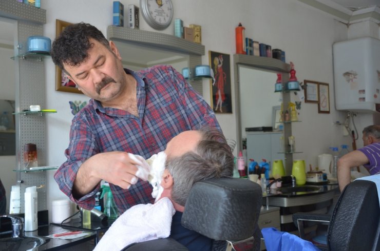 Hijyenik berber takdir topluyor