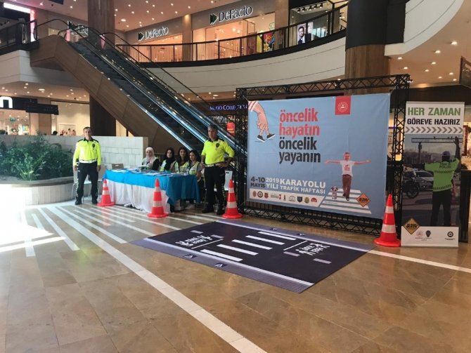 Kahramanmaraş’ta Trafik Haftası kutlanıyor