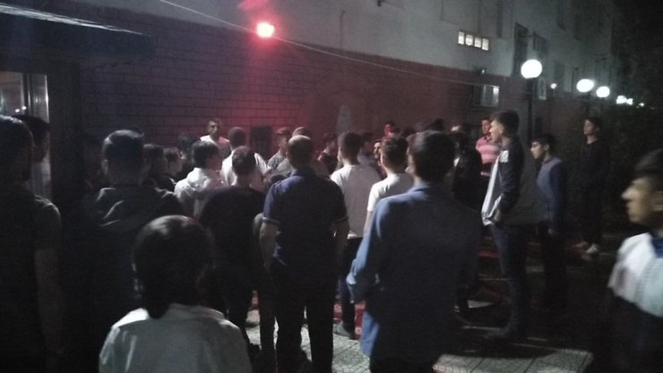 İki grup arasında kavga: 4 kişi gözaltına alındı